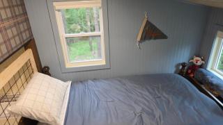 Truly Unique Treehouse - The Fox Den - 9