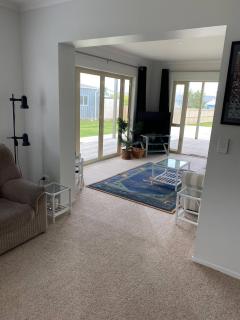 Whitianga downstairs flat with car boat parking - 9