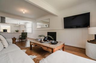 Hamptons On Selby- Barwon Heads. Family and couples beach escape - Barwon Heads - 0