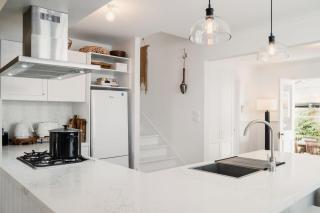 Hamptons On Selby- Barwon Heads. Family and couples beach escape - Barwon Heads - 9