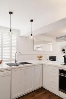 Hamptons On Selby- Barwon Heads. Family and couples beach escape - Barwon Heads - 3