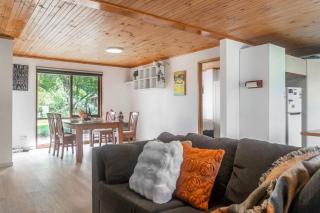 The Timber Loft Cozy 1BR Hideaway in Narre Warren - 6