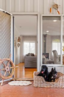 The Shack- Walk to beach, sleeping 4, fireplace, pet friendly! - 3