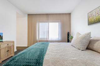 104 Portarlington Esplanade 2 bedroom, 2 bathroom apartment Parking Walk to the beach and shops Elevator access - 4