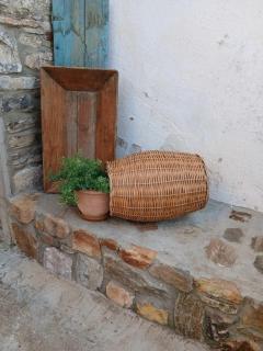 Maroneia Stone Studio - 2