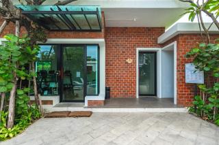 Walk Rawai Beach Pool Balcony the title c222 - 5
