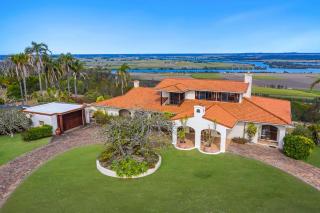 Casa Del Rio- 270 degrees of water views - Stone Real Estate - Ashby - 1