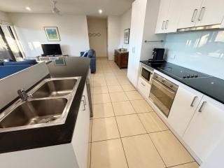 Watermark Apartment 2 - Bring your own linen. - 4