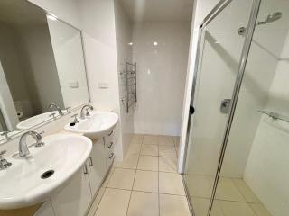 Watermark Apartment 2 - Bring your own linen. - 1