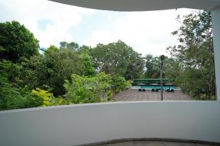 Grand Ran Thil Hotel and Coworking - 3