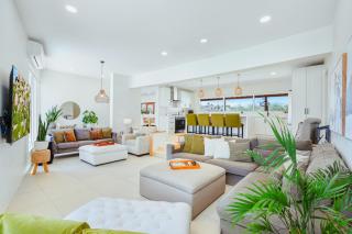 LUX 5BR Retreat with Private Pool • Bella Mia Villa - 5