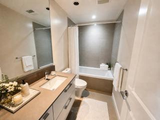 Modern 2BR plus Den in Wesbrook Village - 2