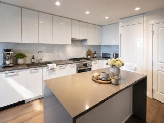 Modern 2BR plus Den in Wesbrook Village - 3