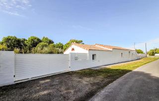 Amazing Home In Saint-Gervais - 3