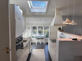 Renovated Holiday Home In Grønhøj With A Hot Tub - 6