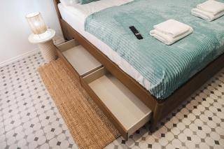 B68 Apartment 18B - 6