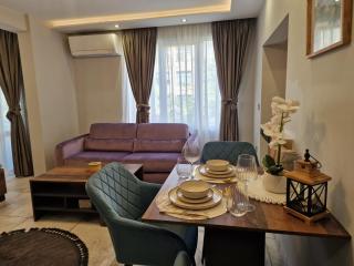 Miradi Art Apartment - 8