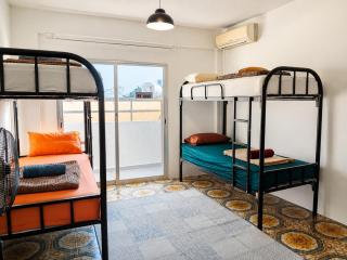 Swift Hostel Limassol - 3