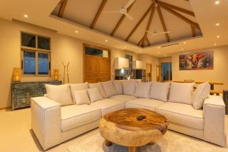 Modern 4BR Pool Villa Ideal Group Getaway V139 - 5