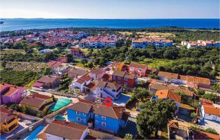 4 Bedroom Beautiful Home In Vodnjan - 4