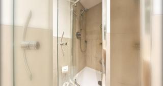 Comfy 2 Bedroom Apartment near Edinburgh City Centre - 5