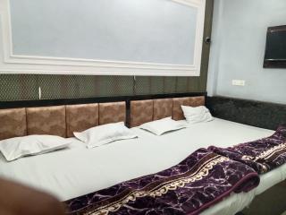 SMB Paying Guest house - 2
