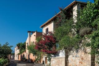 Kamares a restaured Venetian domain retreat - 8