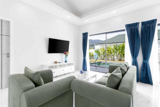 3BR Pool Villa with Bathtub Near Beach V294 - 1