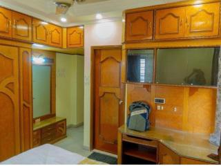 Peaceful Home Stay Kolkata AC Room A - 8