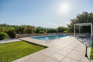 Villa Deleni - Private Pool, Sea Views & Gardens - 8