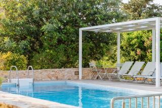 Villa Deleni - Private Pool, Sea Views & Gardens - 9