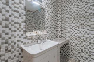 5BR Near Promthep Cape and Naiharn Beach V324 - 6