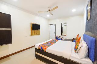 FabHotel Kanak International - 6