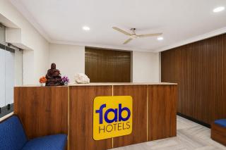 FabHotel Kanak International - 9