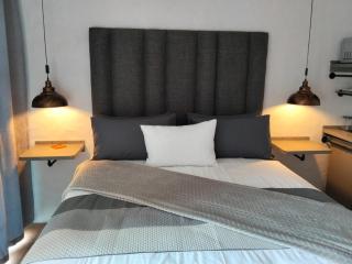 12 on Forel Guest Suite - 6