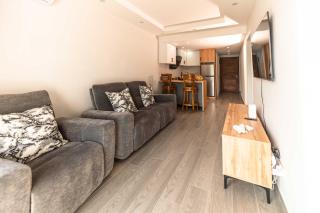 Modern Sea View Apt with Pool 4 Min to Beach - RC14 - 3