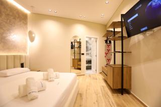 Sun Bay Apartments - 6