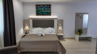 Airfield Hotel & Spa - 5