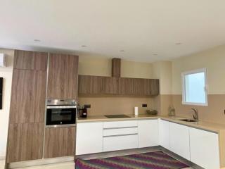 Home4u Pinos Puente - 8