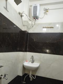 Hotel shivansh - 3