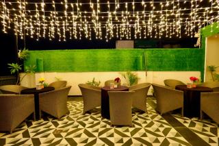 Hotel Imperial Stayz Sector 51 - 4