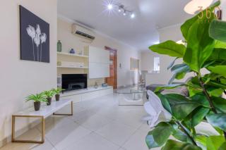 Central Sliema 3BR home with Terrace Steps from the Sea - 8
