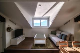 Mansarda Verde by Quokka 360 - Cozy Attic Apartment with Lake View - 6