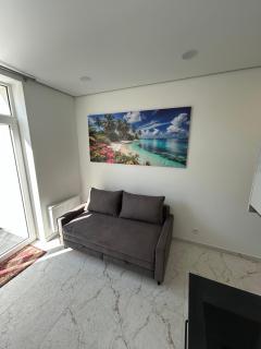 T46 Studio Apartments - 8