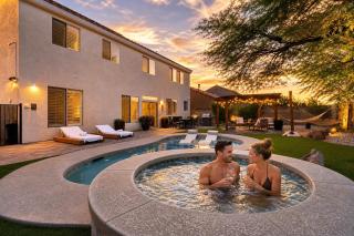 Luxury and Harmony in a 6BR Dream Villa; Pool, Hot Tub, Game room, Near the Las Vegas Strip - 0