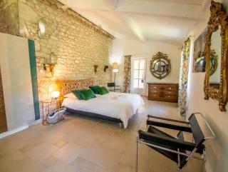 Gite de charme, bastide avec piscine - 8