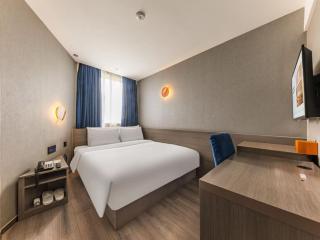 Orange Hotel -Beijing Wangfujing - 1