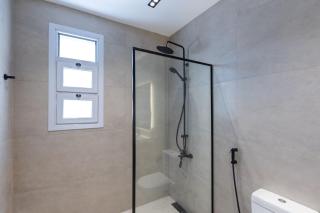 Huge 5BR Zamalek Duplex 11 Beds Central Area - 9