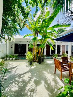 Celeste Thoddoo Maldives - 9