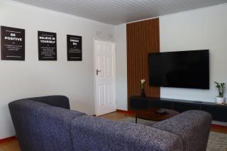 Urban Comfort - Lehloen 2BR Apartment - Gaborone - 4